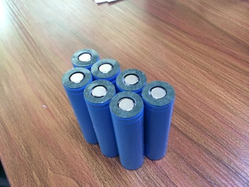 Dây chuyền lắp ráp pin HMT18A 18650 Thiết bị lắp ráp pin 5000 chiếc mỗi giờ